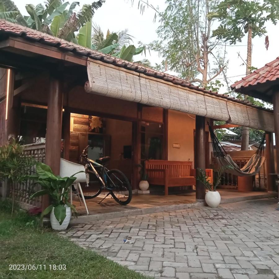Al-Shifa Healing House Lombok Hotel Гили Еър Екстериор снимка
